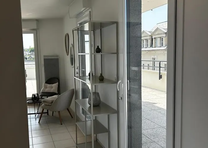 Renovated With 50 M2 Terrace Apartment